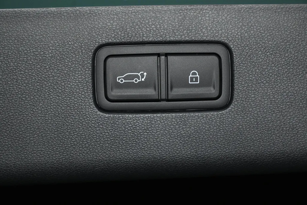 Hyundai IONIQ 9 110,3 kWh 308pk AWD Lounge
