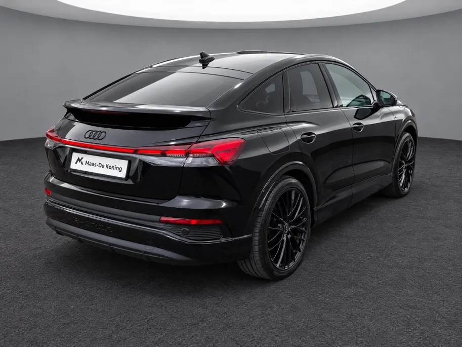 Audi Q4 Sportback e-tron 45 S Edition 82 kWh 210kW/286PK · Leder · Stoelverwarming · Navigatie · Apple/Android Car Play ·