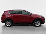 Kia Sportage 1.6 GDI First Edition Achteruitrijcamera | Parkeersensoren | Cruise control | Navi | LM Velgen |