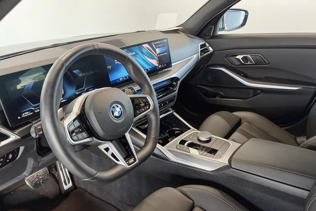 BMW 3 Serie Touring 330e