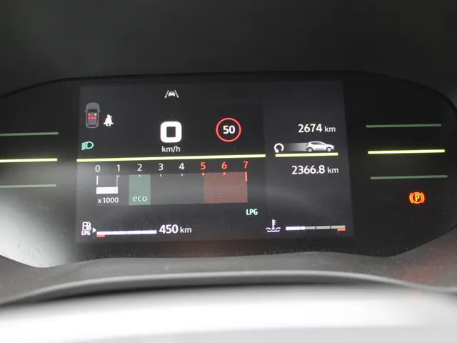 Dacia Sandero Eco-G 120 Journey | Climate Control | Stoelverwarming | Apple Carplay & Android Auto | DEMO VRAAG NAAR DE BESCHIKBAARHEID