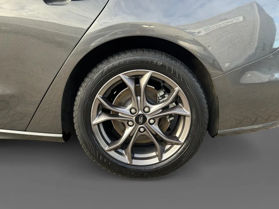 Ford Focus Wagon 1.0 EcoBoost ST Line Business | Stoelverwarming | Voorruit verwarming | Navi | Camera