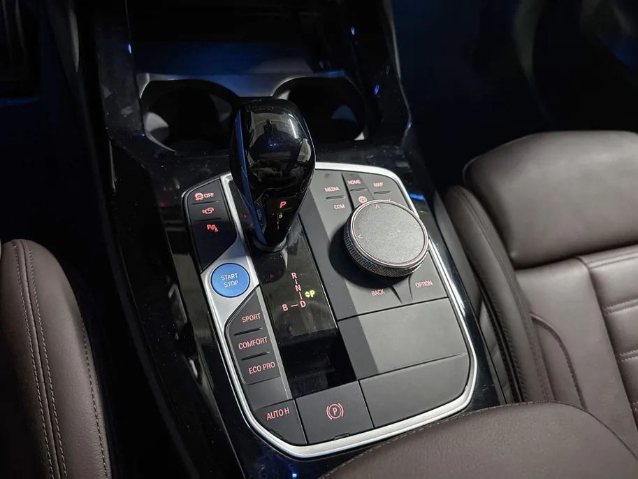 BMW iX3 High Executive
