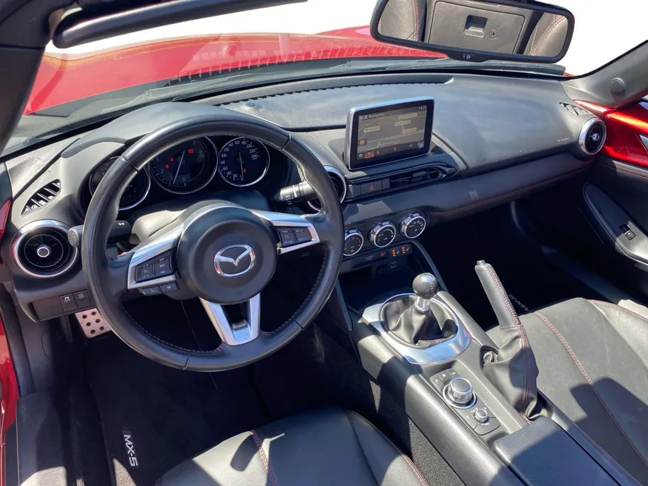 Mazda MX-5 2.0 SkyActiv-G 160 GT-M | Bose | Navigatie | Parkeersensoren | Leder | Stoelverwarming | Stuurbediening | Cruise Control | 12 Maanden Bovag Garantie