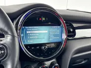 MINI Cooper 5-deurs 1.5 Cooper Camden Plus Edition