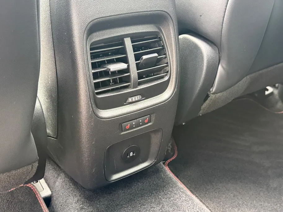 Ford Kuga 2.5 PHEV ST-Line X 1e Eigenaar! | Elektr. Trekhaak | Panoramadak | B&O Sound | Winter Pack | HUD | Dodehoek Detectie | Full optie! | Fabrieksgarantie! |