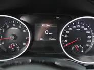 Kia Ceed 1.4 T-GDi DynamicPlusLine | 17 inch | Navi | Camera | Trekhaak | Stoel- Stuurverwarming |