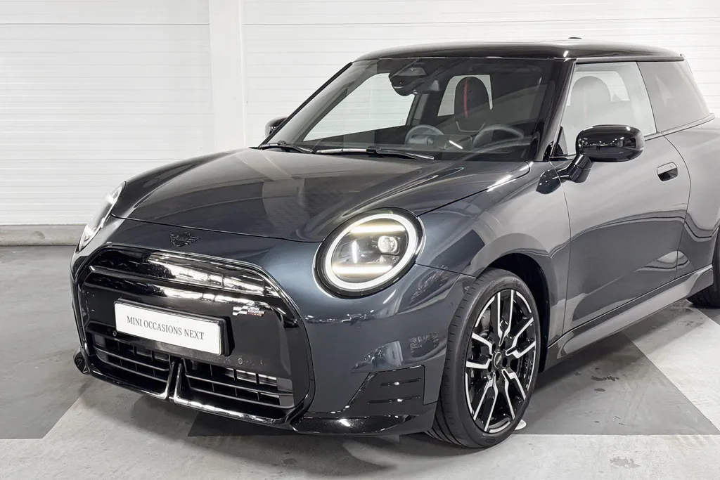 MINI Cooper 3-deurs Electric Cooper E John Cooper Works