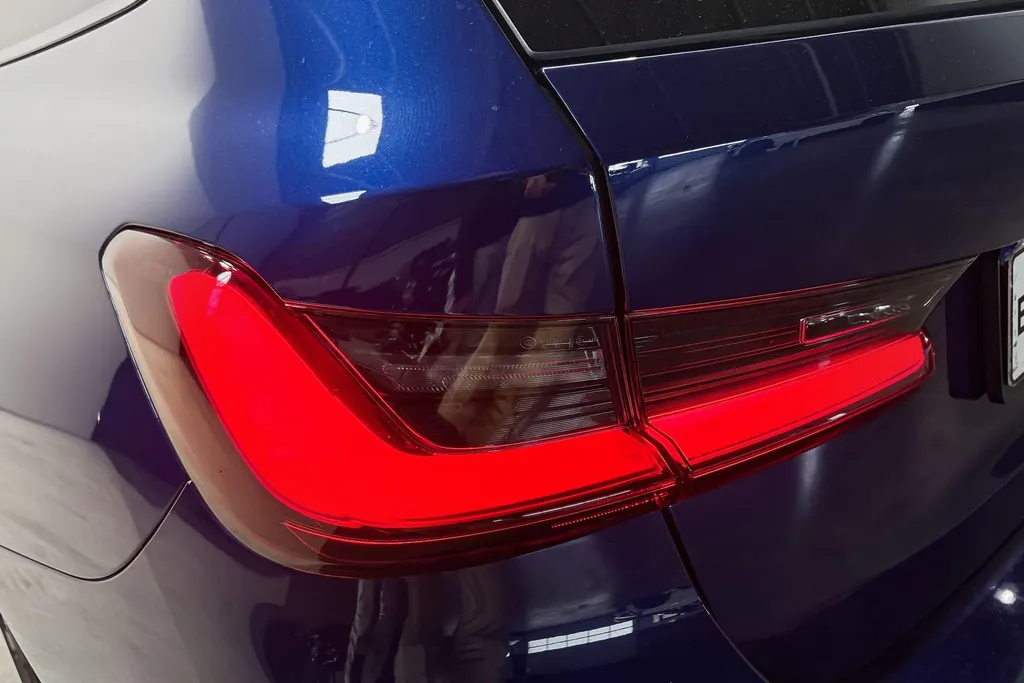 BMW 3 Serie Touring 330e Innovation Pack M Sport Edition