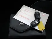 Kia Venga 1.4 CVVT 20th Anniversary | Trekhaak | Airco | Navi | Camera | Cruise | 15" LM | All seasons |