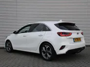 Kia Ceed 1.4 T-GDi DynamicPlusLine | 17 inch | Navi | Camera | Trekhaak | Stoel- Stuurverwarming |