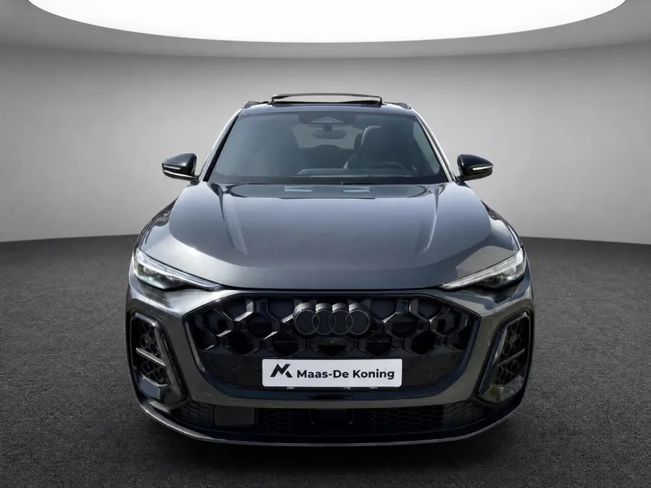 Audi Q5 2.0 TFSI e-hybrid 299PK S-tronic Quattro S Line · Panoramadak · Leder · 360 Camera · Drive select ·  Wegklapbare Trekhaak · Garantie t/m 21-05-2030 of 120000km