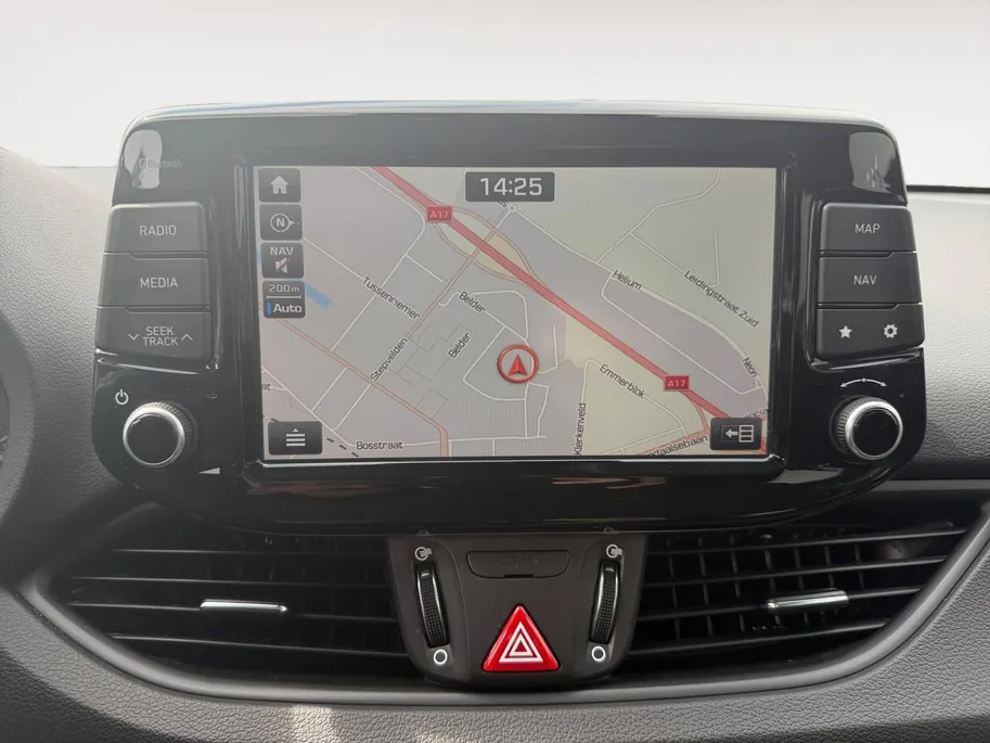 Hyundai i30 Wagon 1.0 T-GDI Comfort | Apple Carplay | Android Auto | Navigatie | Cruise Control | Climate Control | Trekhaak