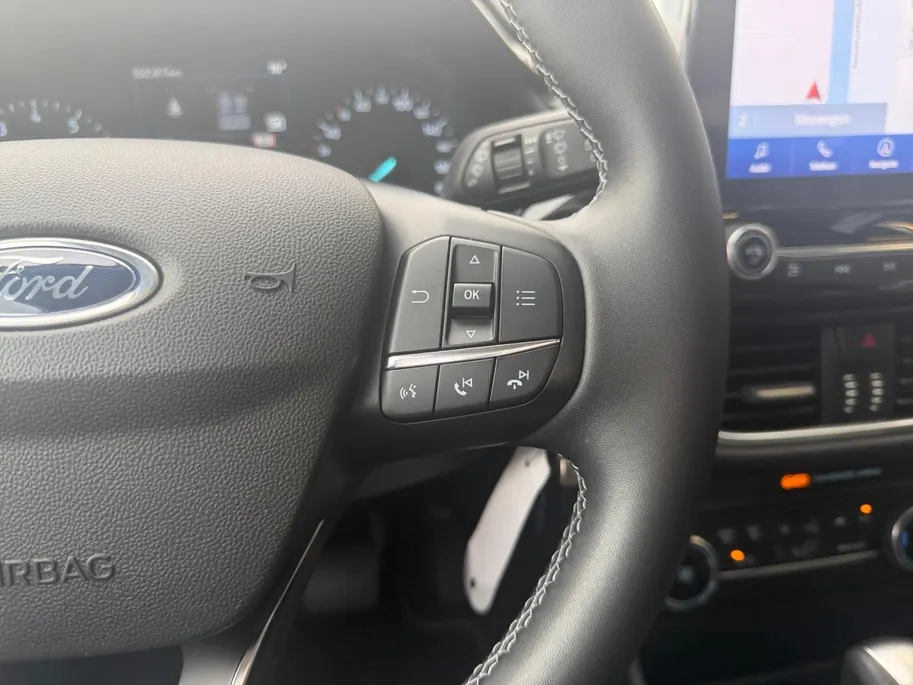 Ford Fiesta 1.0 EcoBoost Hybrid Titanium | Airco | Achteruitrij Camera | Navigatie | 12 maanden garantie! |