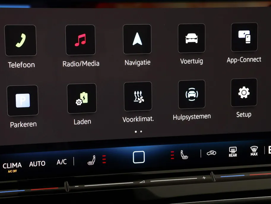 Volkswagen Tiguan Limited Edition 1.5 eHybrid 204 PK 6 versn. DSG · Design Pakket Dark · Trekhaak inklapbaar, met elektrische ontgrendeling, incl. aanhangermanoeuvreerhulp Trailer Assist · Voorraad OUTLET · Prijs is inclusief inruilpremie ·