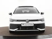 Volkswagen Golf 1.5 eHybrid 272pk DSG GTE · Panoramadak · 360 Camera · Head-Up Display · Matrix LED · Optiekpakket Zwart · Dodehoeksensor · Garantie t/m 10-11-2030 of 100.000km