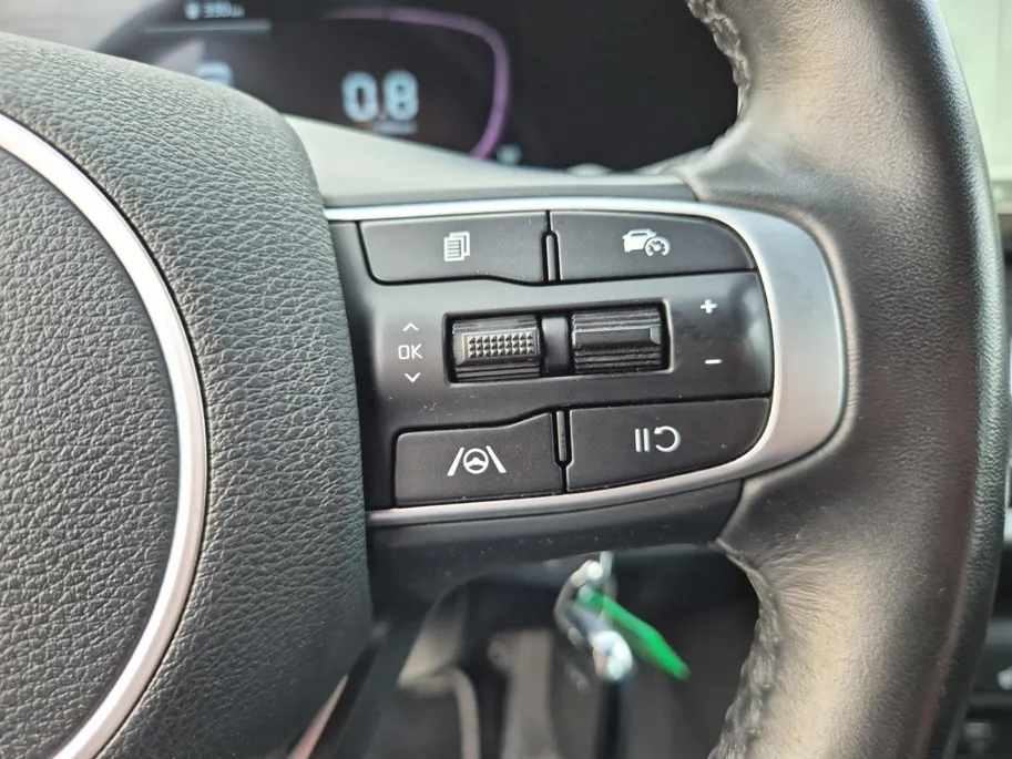 Kia Sportage 1.6 T-GDi MHEV DynamicLine | Cruise Control | Climate Control | Navigatie | Apple Carplay/Android Auto | Camera | Stoelverwarming | Stuurverwarming | Parkeersensoren |