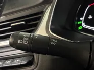 Renault Captur 90PK TCe Intens | 9,3' Navi | Camera | Climate Control | Parkeersensoren | Apple CarPlay/Android Auto | Cruise Control | Lichtmetalen Velgen | Armsteun | Full LED |