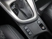 Mazda 2 Hybrid 1.5 Select | Airco | 16'LM | navi | Cruise | Stoelverwarming | Draadloos laden |