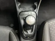 Kia Picanto 1.0 MPi DynamicLine | Apple Carplay / Android Auto | Navigatiesysteem | Cruise Control | Airco | Lichtsensor | 14' Lichtmetalen velgen | Camera Achter