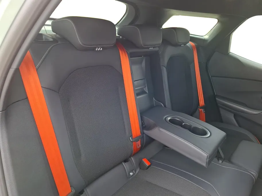 Ford Explorer Collection Extended Range RWD 79 kWh | Driver assistancepack | B&O Audio | Head-up Display | Trekhaak | Adaptive Cruisecontrol | Dodehoekdetectie | Stoelmassage | 360Camera | Nieuw op voorraad! |