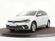 Volkswagen Polo 1.0 TSI 95pk DSG Style · Camera · Apple/Android Car Play · Navigatie · P-Sensoren · Climatronic · Stoelverwarming · 15'' Inch ·