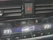 Nissan QASHQAI 1.3 MHEV Xtronic Tekna Plus | Panorama Dak | Dodehoekdetectie | Automaat | Trekhaak | Navigatie | 360 Camera | Head-up display | stuur verwarmd | Voorstoelen verwarmd | Leer | BOSE | Verwarmde voorruit