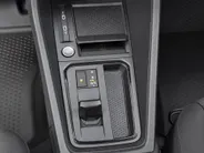 Volkswagen Bedrijfswagens Caddy Bedrijfswagens Cargo Flexible Limited Edition 1.5 eHybrid 115pk · Actieprijs van € 44.455,- voor € 39.955,- excl. BTW · 734602