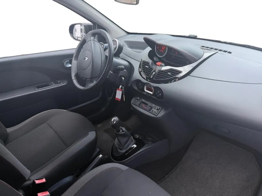 Renault Twingo 1.2 16V Dynamique | Climate Control | Cruise Control | 1e Eigenaar | NAP | Bluetooth | 53.900KM!!! | 12 Maanden BOVAG Garantie