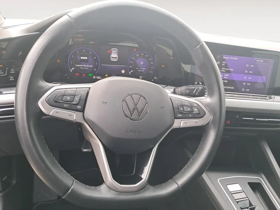 Volkswagen Golf 1.0 eTSI Life Business | DSG | Elek. Stoelverstelling | Stoelverwarming