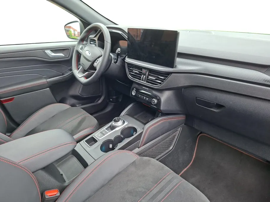 Ford Kuga 2.5 PHEV ST-Line X 243PK | Panoramadak | Winter Pack | El. Trekhaak | Adaptieve Cruise Control | 360graden Camera | BLIS | Half Leder| LED | 2100kg Trekgewicht