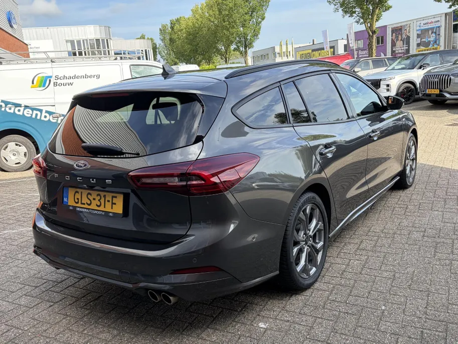Ford Focus Wagon 1.0 EcoBoost Hybrid ST Line