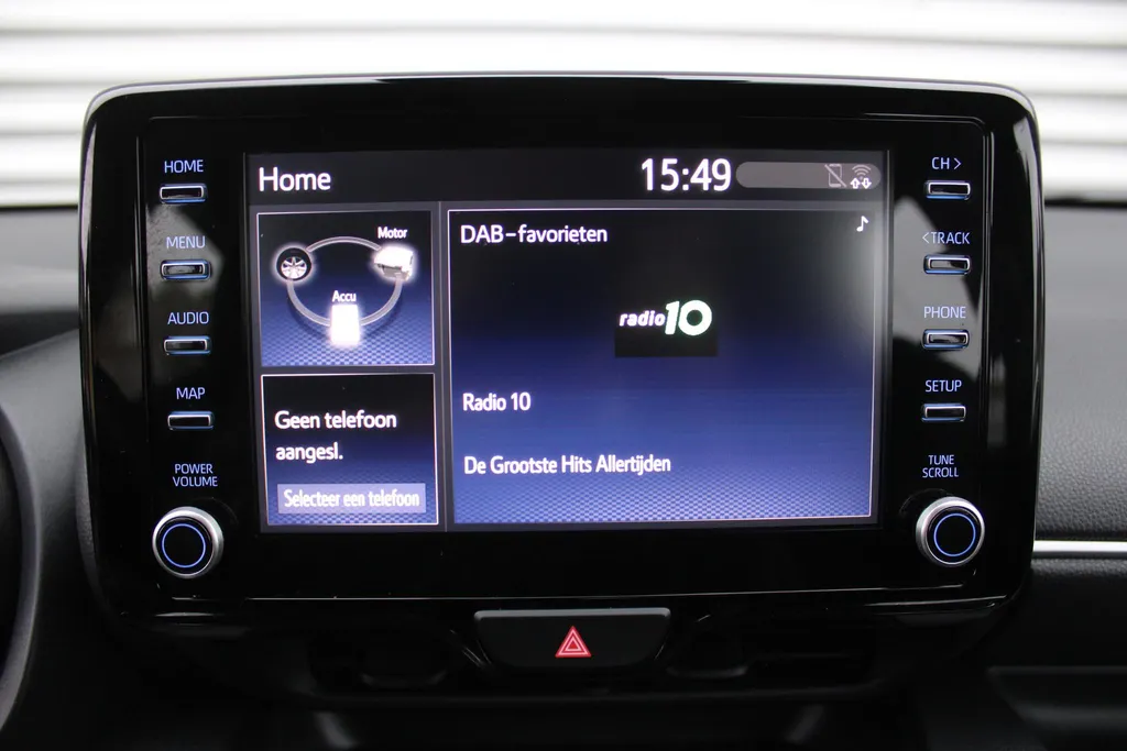 Mazda 2 Hybrid 1.5 Agile | Airco | Cruise | Stoelverwarming | 15' LM | Comfort & Safety pakket |