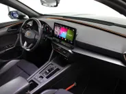CUPRA Formentor 1.4 e-Hybrid Business / Stoel + Stuur verw. / 19'' LMV / Keyless / Camera /