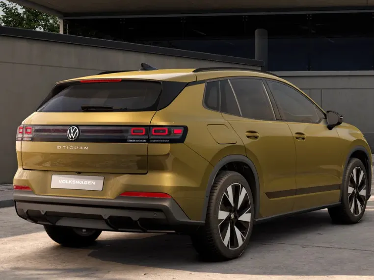 Volkswagen ID. Tiguan Life 77 kWh accu 286 PK · Achterklep elektrisch incl. 'Easy Open & Close' · Trekhaak, elektrisch uitklapbaar