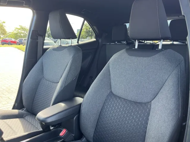 Toyota Yaris Cross 1.5 Hybr 115 Dynamic | Comfort Pack | Stoel + Stuur verw. VERKOCHT