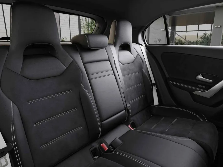 Mercedes-Benz A-Klasse 250 e Business Solution AMG