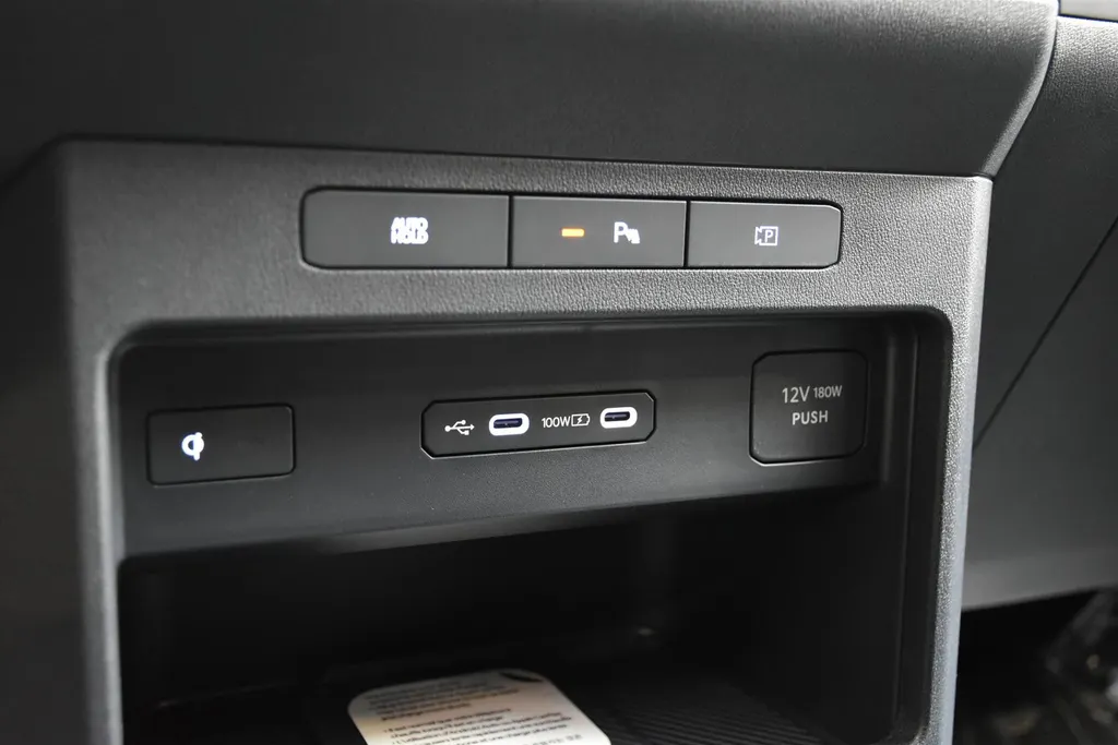 Kia PV5 Cargo 71,2 kWh 163pk L2H1 ELITE NIEUW