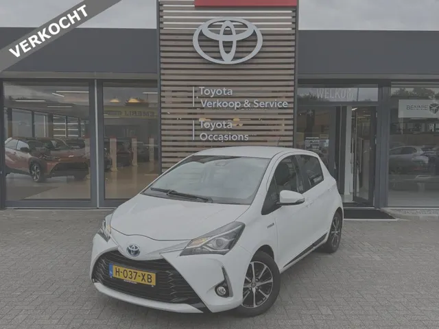 Toyota Yaris 1.5 Hyb. Design Sport VERKOCHT