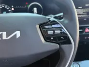 Kia Niro 1.6 GDi Hybrid DynamicPlusLine | Trekhaak | Schuifdak | Stoel en stuurverwarming | Dodehoekdetectie | Camera | verbruik 1 op 20!
