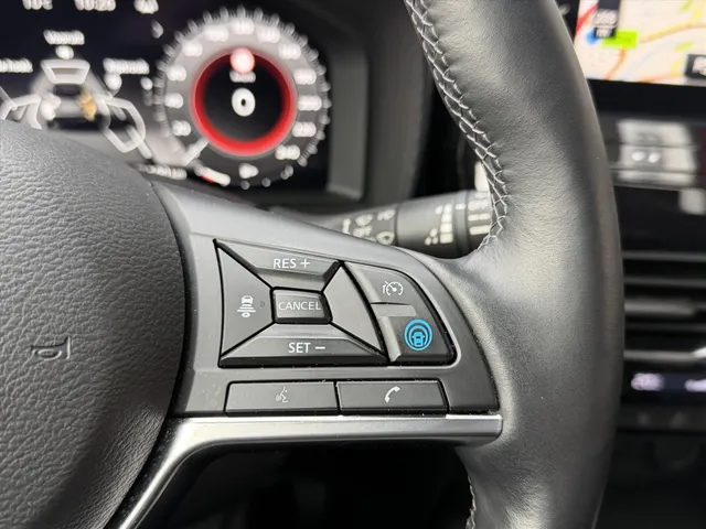Nissan Juke Hybrid 143pk Tekna | Leder | BOSE | Navigatie | App Connect | All Season | Keyless