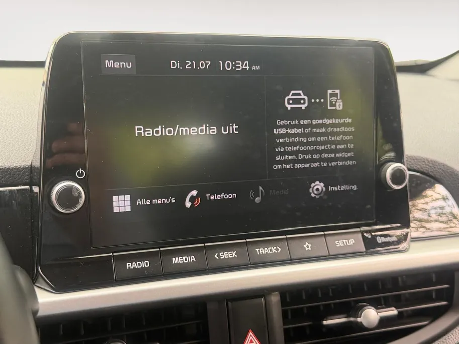 Kia Picanto 1.0 DPi DynamicLine CARPLAY & ANDROID AUTO | ACHTERUITRIJCAMERA | AIRCO | CRUISE CONTROL | 1E EIGENAAR