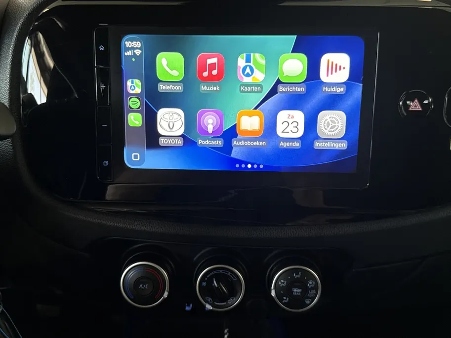 Toyota Aygo X 1.0 VVT-i MT Pulse | Bi-tone | all seasons | Android/Apple Carpl