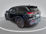 Volkswagen Tayron Life Edition 1.5 eHybrid 204 PK 6 versn. DSG · Achteruitrijcamera · Draadloze telefoonlader · Trekhaak inklapbaar, met elektrische ontgrendeling, incl. aanhangermanoeuvreerhulp Trailer Assist ·  Voorraad OUTLET · Prijs is inclusief inruilpremie · MEGA SAL