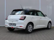 Suzuki Swift 1.2 Comfort | Actiekorting €2200 | Beperkte Voorraad | Private Lease vanaf €299 | Led verlichting | Smart entry systeem | Apple Carplay & Android auto |