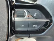 Peugeot 2008 1.2 PureTech Allure Pack *Navi+Camera*Climate Control*Stoelverwarming*LM.Velgen*1ste eigenaar!