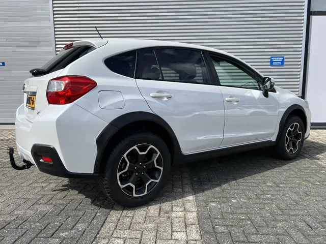 Subaru XV 1.6i Luxury AWD Automaat | Trekhaak | All Season Banden | Lichtmetalen Velgen | Cruise Control | Climate Control