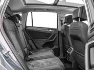 Volkswagen Tiguan 1.4 TSI 245pk eHybrid Elegance · Panoramadak · Camera · P-Sensoren · Dodehoek Detectie · 19'' Inch ·