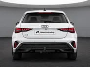 Audi A3 e-hybrid S edition 204 PK · Afneembare trekhaak · Optiekpakket zwart plus · Privacy glas
