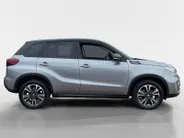 Suzuki Vitara 1.5 Hybrid Style *Automaat*Navi+Camera*Adapt. Cruise Control*Stoelverwarming*Climate Control*LM.Velgen*Trekhaak*Zeer nette auto!